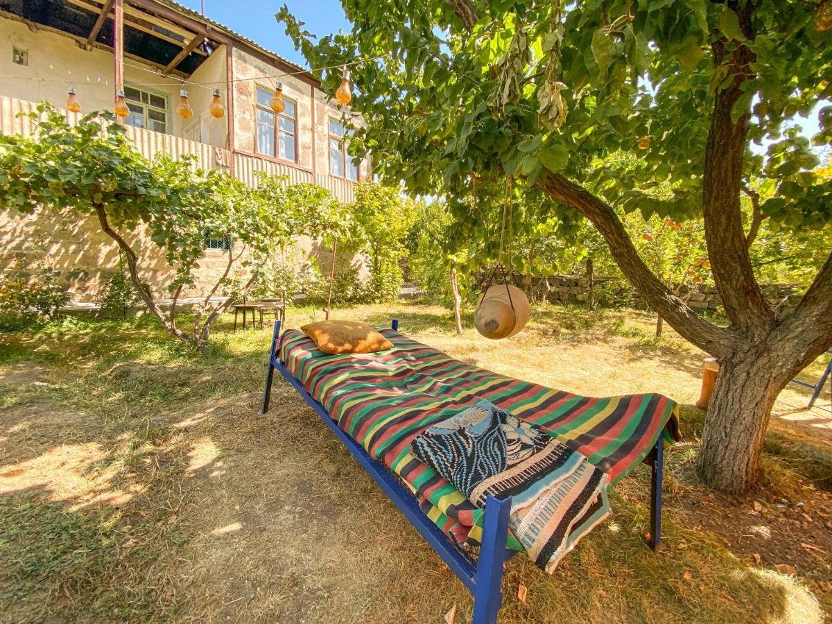 Noosh Guesthouse Ashnak Luaran gambar