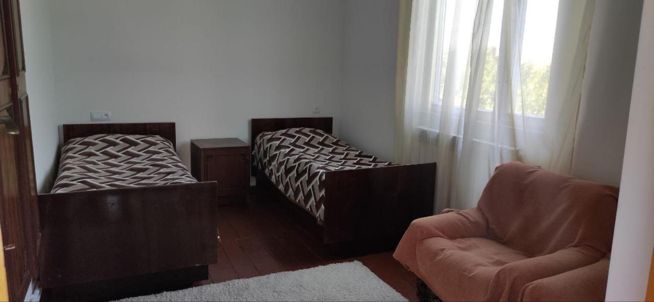 Noosh Guesthouse Ashnak Luaran gambar